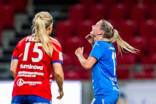 Kalmars Moa Petersson deppar