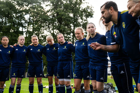 Spelare och ledare Claudio Pereyra