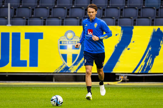 Albin Ekdal of Sweden