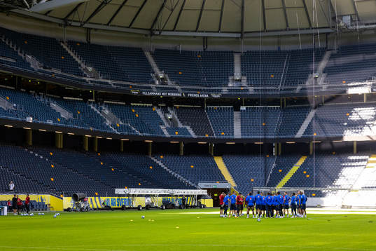 Bläddra bland fler bilder av Football, UEFA Euro Qualifier, Sweden, Training