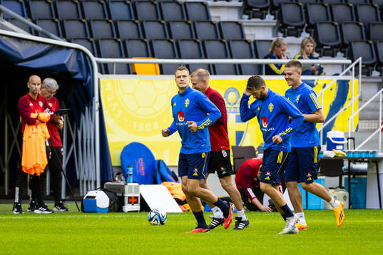 Viktor Claesson, Marcus Rohdén, and Emil Holm of Sweden