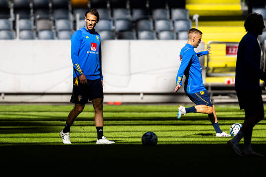 Albin Ekdal of Sweden