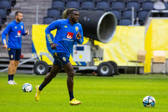 Ken Sema of Sweden