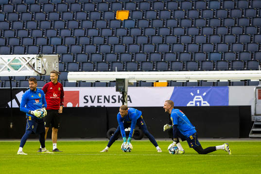 Kristoffer Nordfeldt, Robin Olsen, and Viktor Johansson of