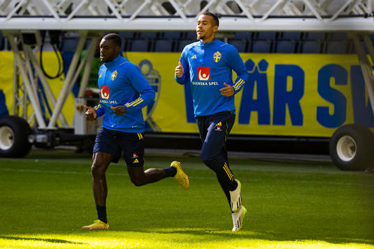 Ken Sema and Robin Quaison of Sweden