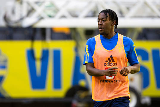 Anthony Elanga of Sweden