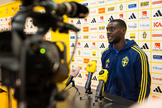 Ken Sema of Sweden
