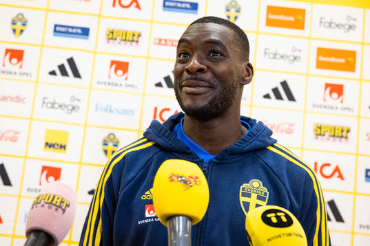Ken Sema of Sweden