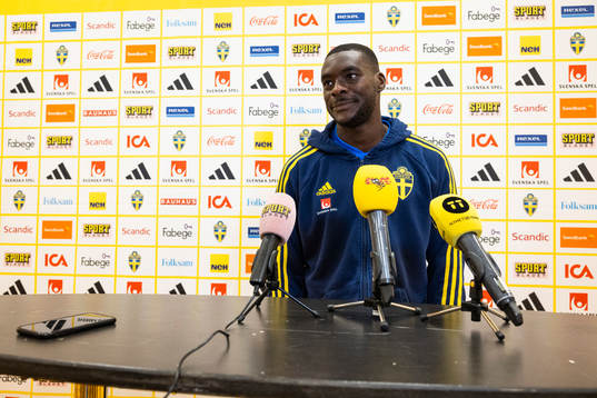 Ken Sema of Sweden