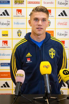 Viktor Gyökeres of Sweden
