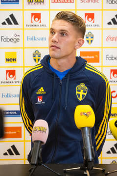 Viktor Gyökeres of Sweden