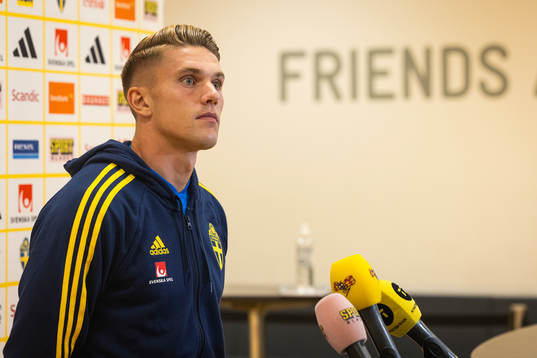 Viktor Gyökeres of Sweden