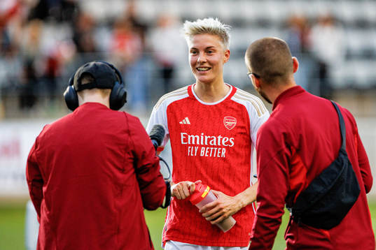 Lina Hurtig of Arsenal