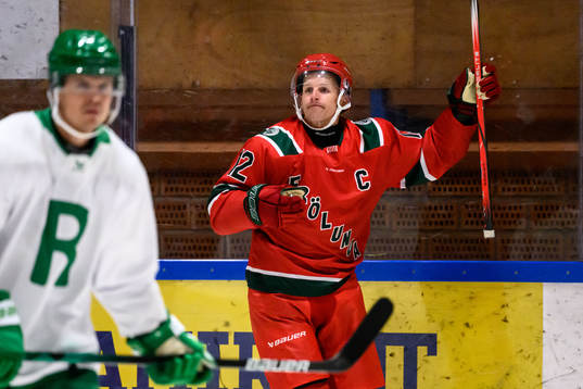 Frölundas Max Friberg jublar