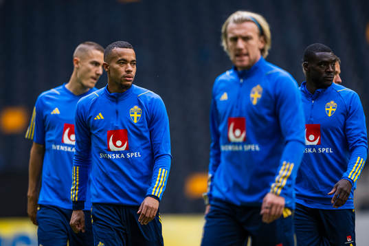 Robin Quaison and Ken Sema of the Swedish national football