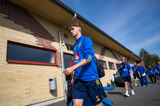 Williot Swedberg of the Swedish under-21 national football