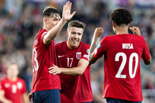 Fredrik André Bjørkan of Norway celebrates with Jørgen