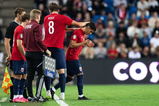 Sander Berge and Osame Sahraoui of Norway