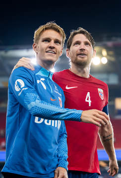 Martin Ødegaard and Stefan Strandberg of Norway