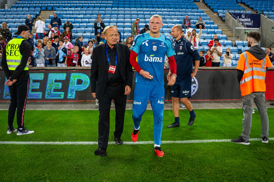 Geir Ellefsen, head of security, and Erling Braut Haaland