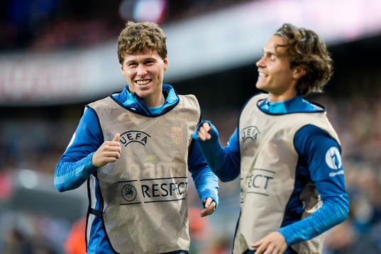 Emil Breivik and Markus Solbakken of Norway warm up