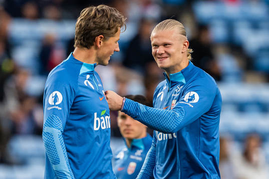 Sander Berge and Erling Braut Haaland of Norway