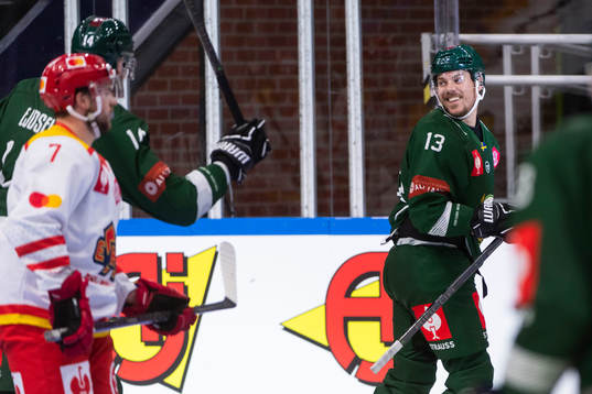 Joel Kellman of Färjestad celebrates