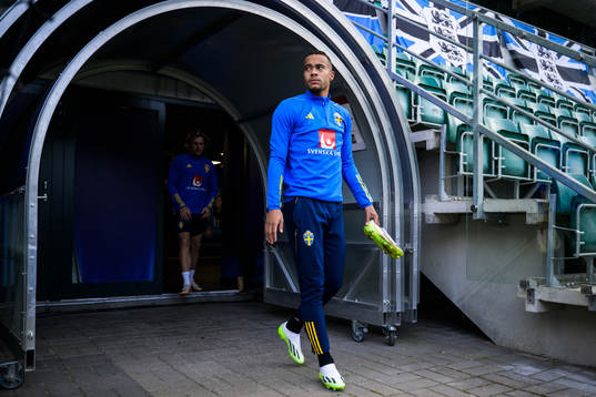Robin Quaison of the Swedish national football team at a