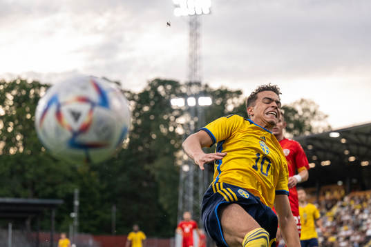Swedens Yasin Ayari
