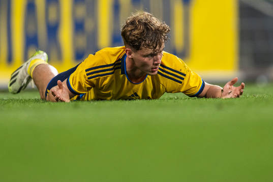 Williot Swedberg of Sweden reacts