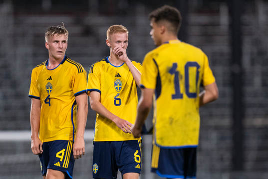 Casper Widell, Hugo Larsson and Yasin Ayari of Sweden