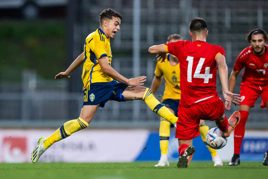 Yasin Ayari of Sweden