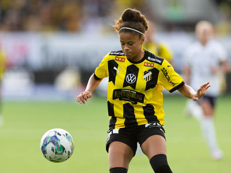 Häckens Felicia Schröder
