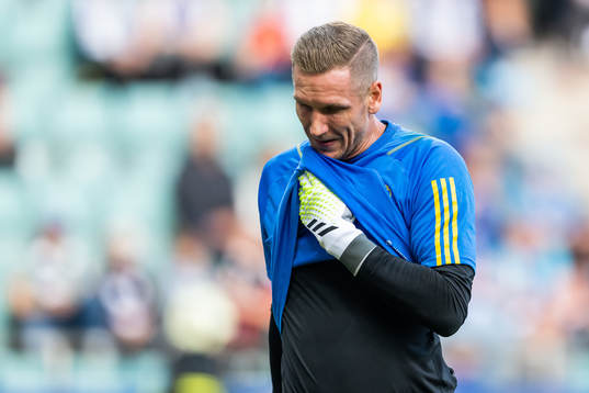 goalkeeper Robin Olsen of Sweden