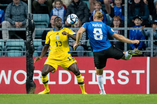 Ken Sema of Sweden and Henri Anier of Estonia