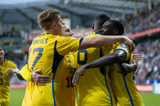 Viktor Gyökeres, Emil Forsberg, Alexander Isak and Ken