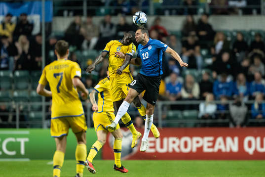 Ken Sema of Sweden and Sergei Zenjov of Estonia
