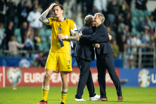 head coach Janne Andersson and team manager Stefan