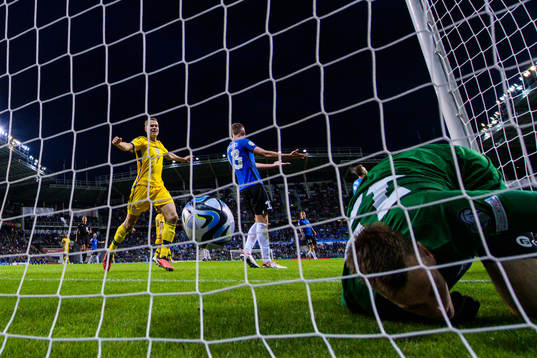 Viktor Claesson of Sweden celebrates