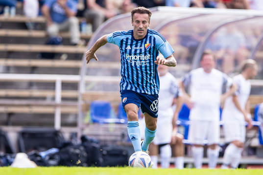 Djurgårdens Lolo Chanko i en legendarmatch mellan