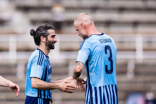 Djurgårdens Abgar Barsom och Fredrik Stenman jublar