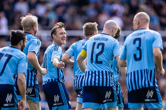 Djurgårdens Andreas Johansson jublar i en legendarmatch