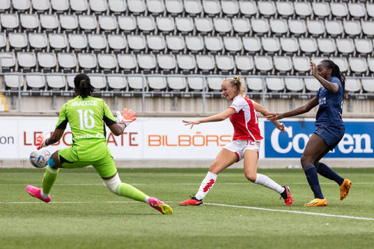 goalkeeper Chiamaka Nnadozie and Teninssoun Sissoko of