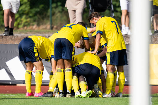Kalipha Jawla of Sweden celebrate with teammates