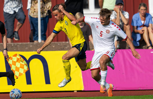 Simon Sjöholm of Sweden and Lukas Wessel of Denmark