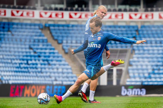 Bård Finne and Erling Braut Haaland of the Norwegian