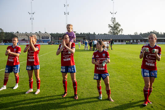 Vittsjös Clara Markstedt jublar