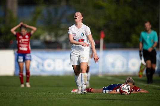 Växjö DFFs Tilde Johansson deppar