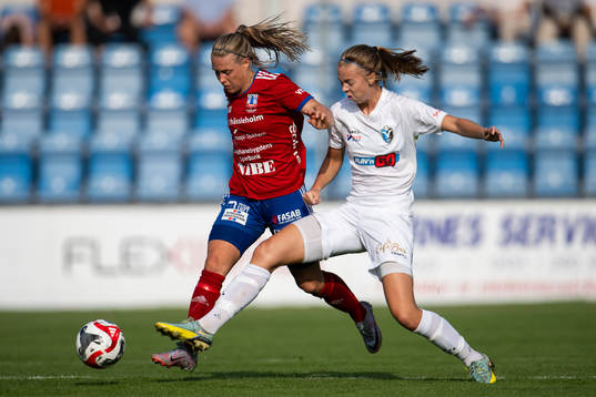 Vittsjös Nellie Persson och Växjö DFFs Elin Nilsson