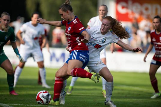 Vittsjös Hanna Ekengren och Växjö DFFs Tilde Johansson